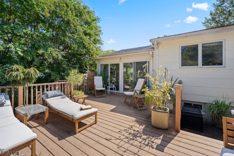 6 Martin Lane Hamilton NJ 08619