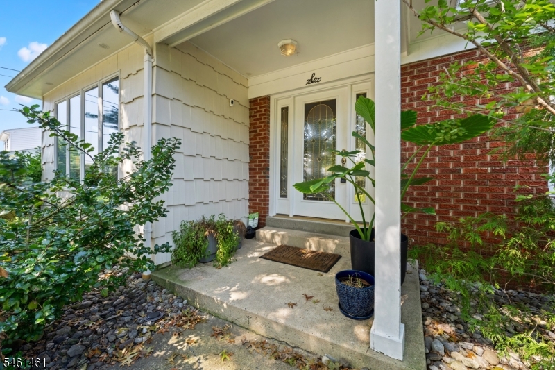 6 Martin Lane Hamilton NJ 08619