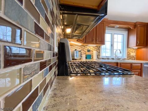 28 Woodside Drive West Milford NJ 07480