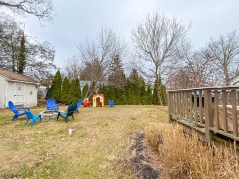 28 Woodside Drive West Milford NJ 07480