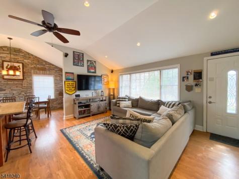 28 Woodside Drive West Milford NJ 07480