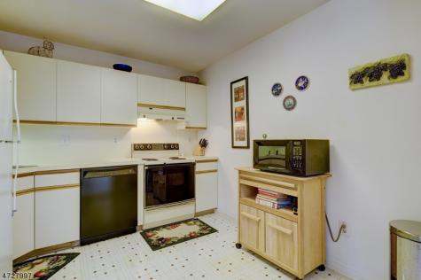 152 Bonney Court Bridgewater NJ 08807