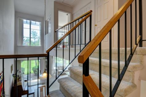 152 Bonney Court Bridgewater NJ 08807