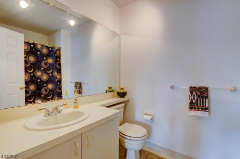 152 Bonney Court Bridgewater NJ 08807