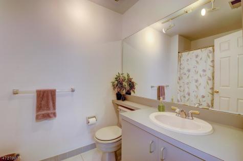 152 Bonney Court Bridgewater NJ 08807