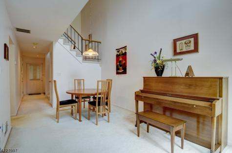 152 Bonney Court Bridgewater NJ 08807