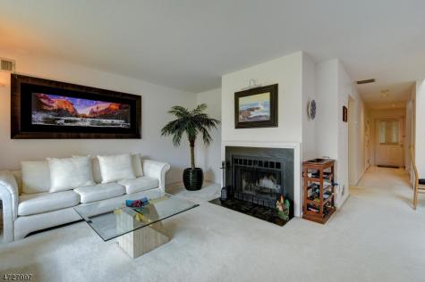 152 Bonney Court Bridgewater NJ 08807
