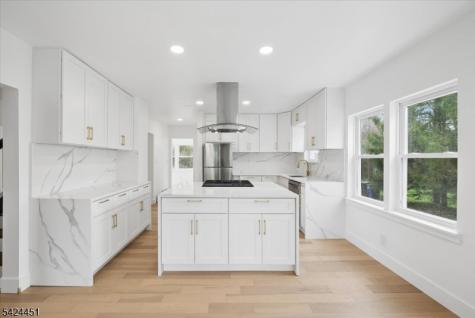 686 Meyersville Road Long Hill NJ 07933
