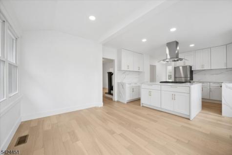 686 Meyersville Road Long Hill NJ 07933