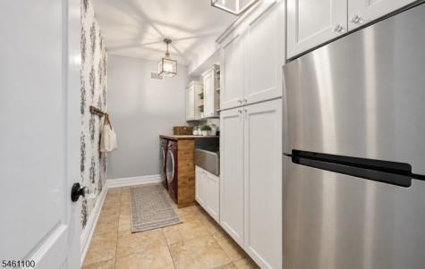 21 Reagan Way Kinnelon NJ 07405