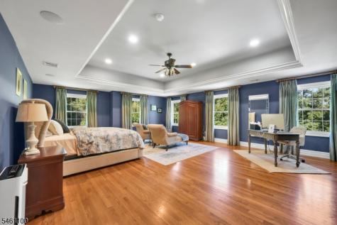 21 Reagan Way Kinnelon NJ 07405