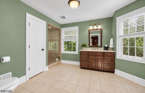 21 Reagan Way Kinnelon NJ 07405