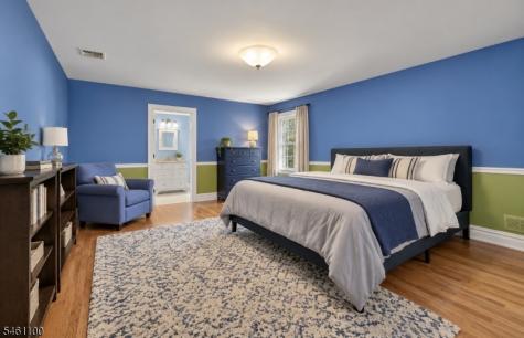 21 Reagan Way Kinnelon NJ 07405