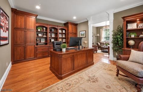 21 Reagan Way Kinnelon NJ 07405