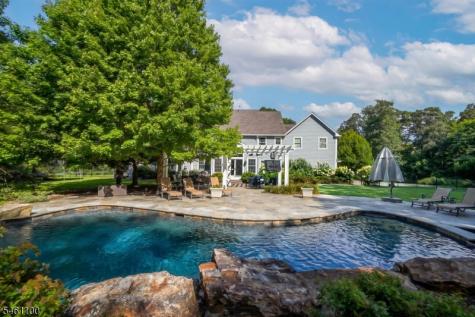 21 Reagan Way Kinnelon NJ 07405