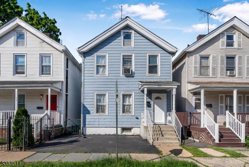 95 Hamilton Street East Orange NJ 07017