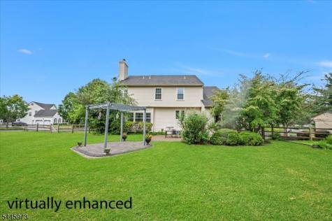 39 Meadowview Drive Lopatcong NJ 08865