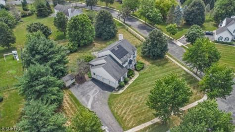 39 Meadowview Drive Lopatcong NJ 08865