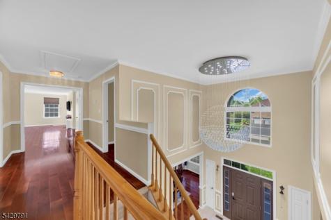 18 Gloria Lane Monroe NJ 08831