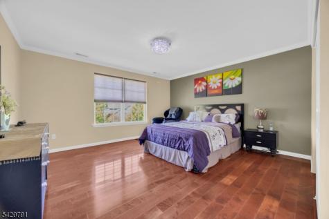 18 Gloria Lane Monroe NJ 08831