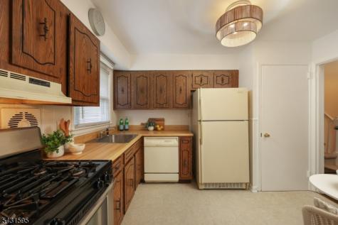 14 Chester Lang Place Cranford NJ 07016