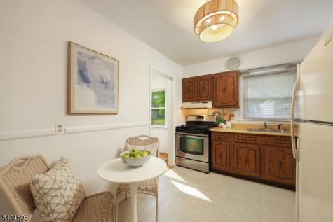 14 Chester Lang Place Cranford NJ 07016