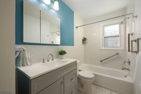 14 Chester Lang Place Cranford NJ 07016