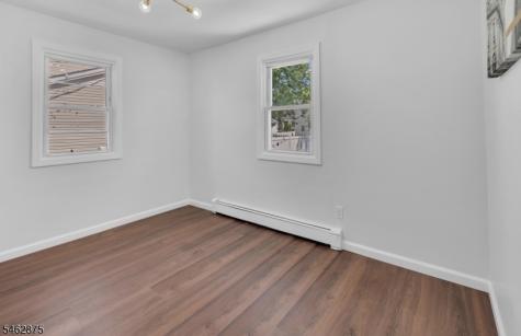 197 Delaware Avenue Aberdeen NJ 07721