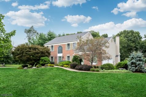 2 Fells Lane Mount Olive NJ 07836
