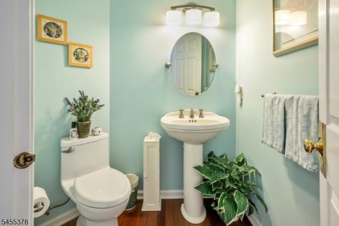 2 Fells Lane Mount Olive NJ 07836