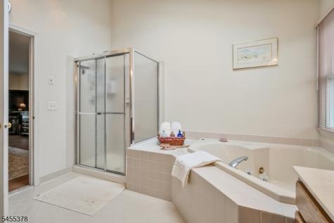 2 Fells Lane Mount Olive NJ 07836