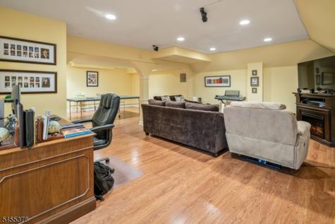 2 Fells Lane Mount Olive NJ 07836
