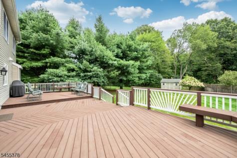 2 Fells Lane Mount Olive NJ 07836