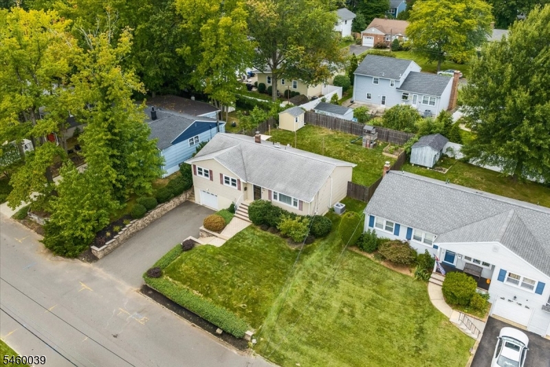 2105 Maple View Court Scotch Plains NJ 07076