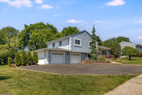 11 Allen Drive Wayne NJ 07470