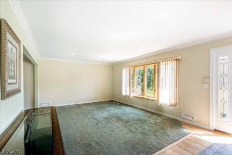11 Allen Drive Wayne NJ 07470