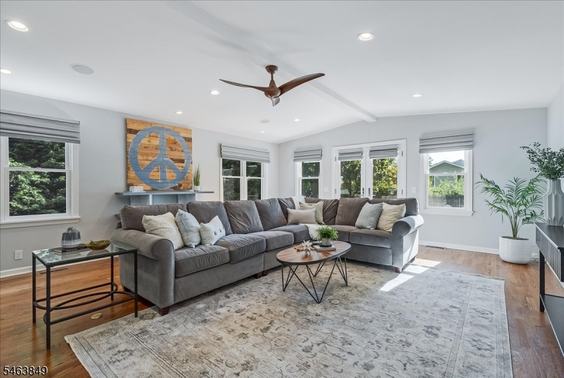 25 Richland Drive Springfield NJ 07081