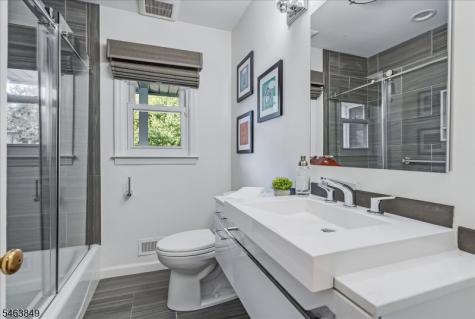25 Richland Drive Springfield NJ 07081