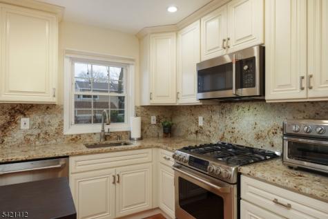 178 Tillotson Road Fanwood NJ 07023
