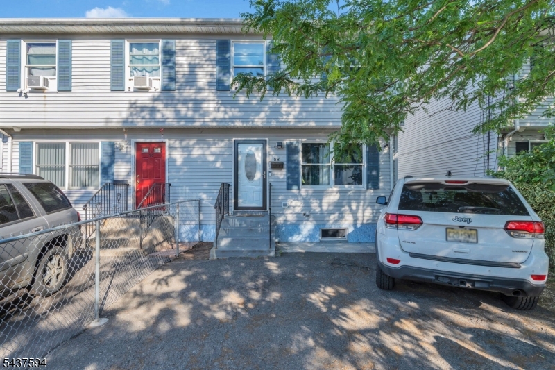 88 N 2nd Street Paterson NJ 07522