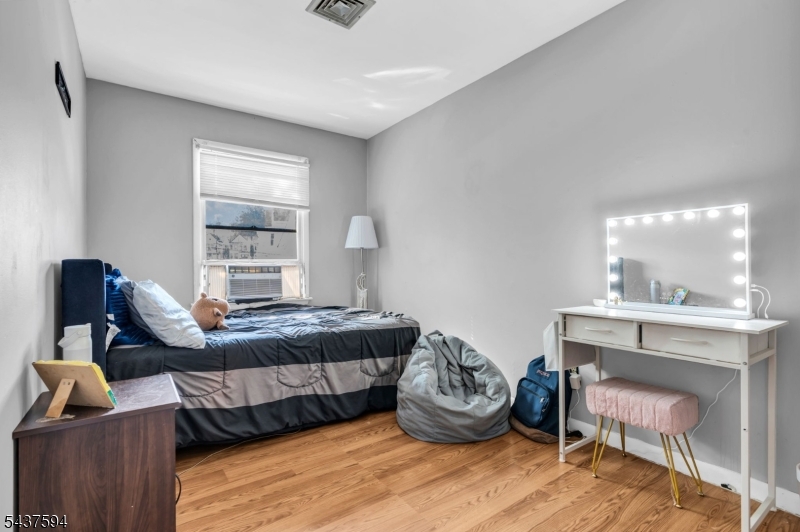 88 N 2nd Street Paterson NJ 07522