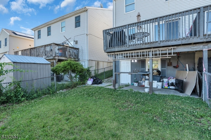 88 N 2nd Street Paterson NJ 07522