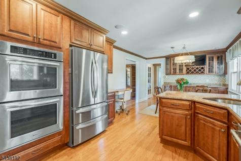 15 Harvey Drive Summit NJ 07901