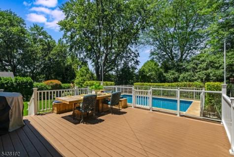 15 Harvey Drive Summit NJ 07901