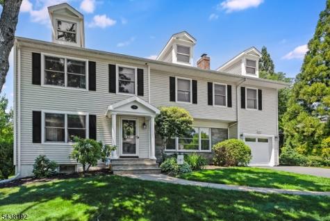 15 Harvey Drive Summit NJ 07901
