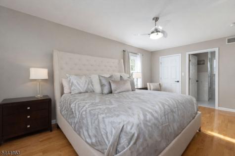 20 Cliff Avenue Woodbridge NJ 08863