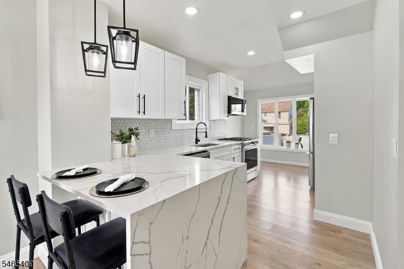 36 Willry Street Woodbridge NJ 07095