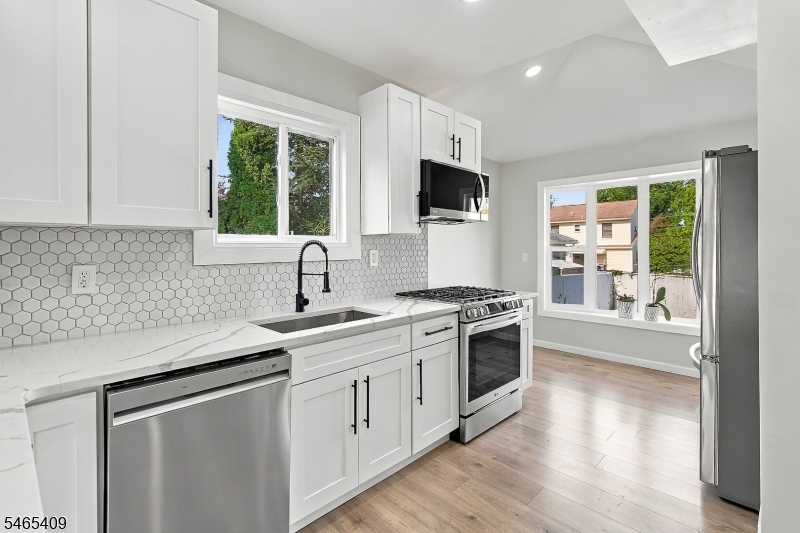 36 Willry Street Woodbridge NJ 07095