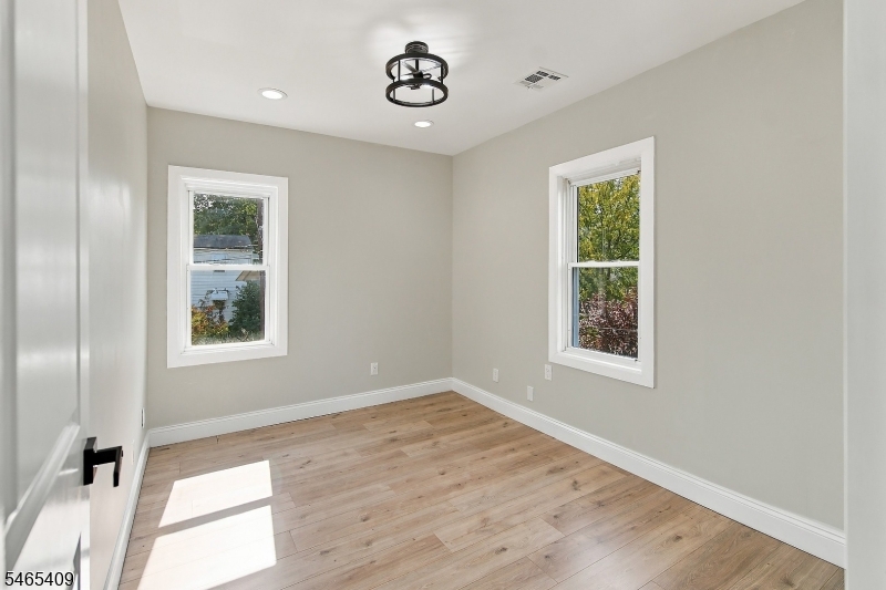36 Willry Street Woodbridge NJ 07095