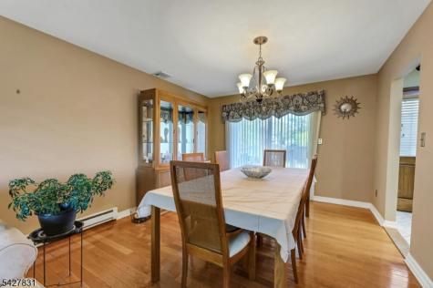 5 Seminole Way West Milford NJ 07480